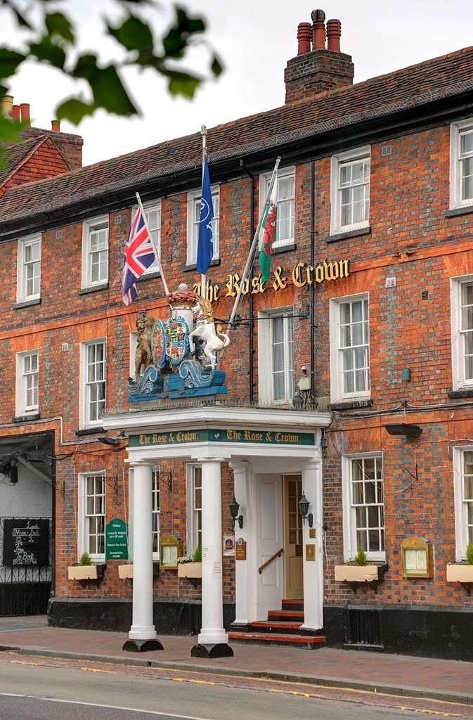Rose and Crown Hotel